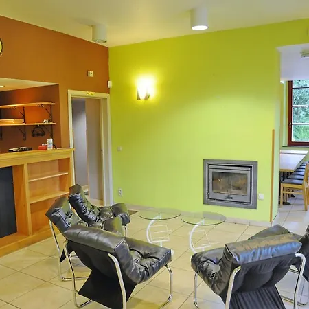 Le Chateau Du Bois Ferienhaus Nassogne